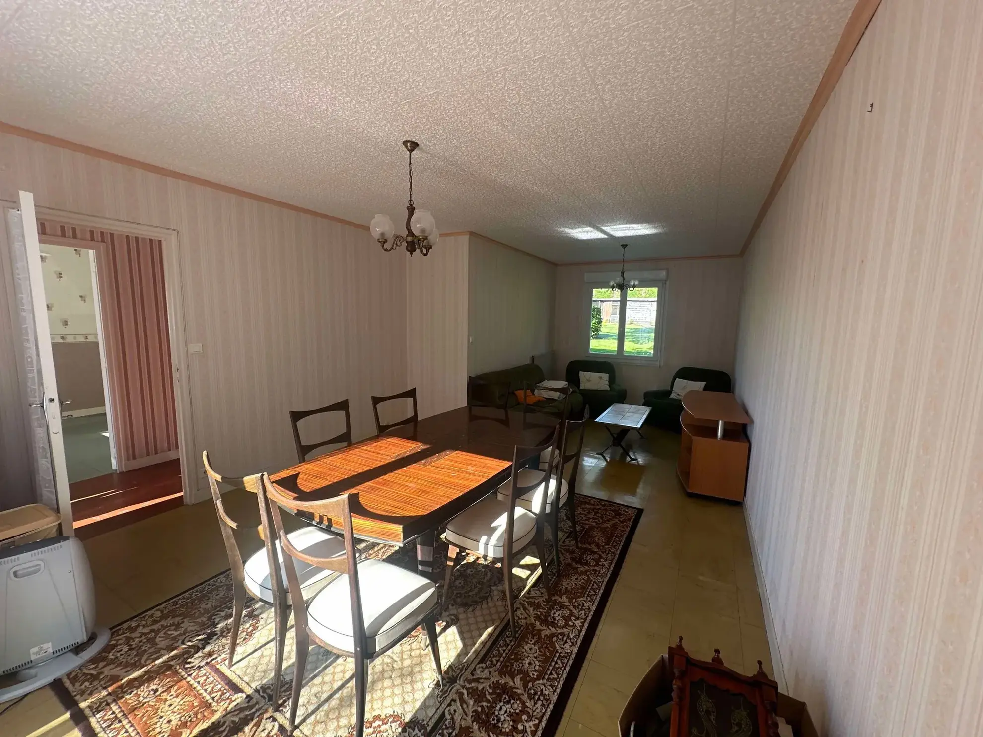 Belle maison de plain-pied à Quistinic avec garage et jardin de 1091 m² 