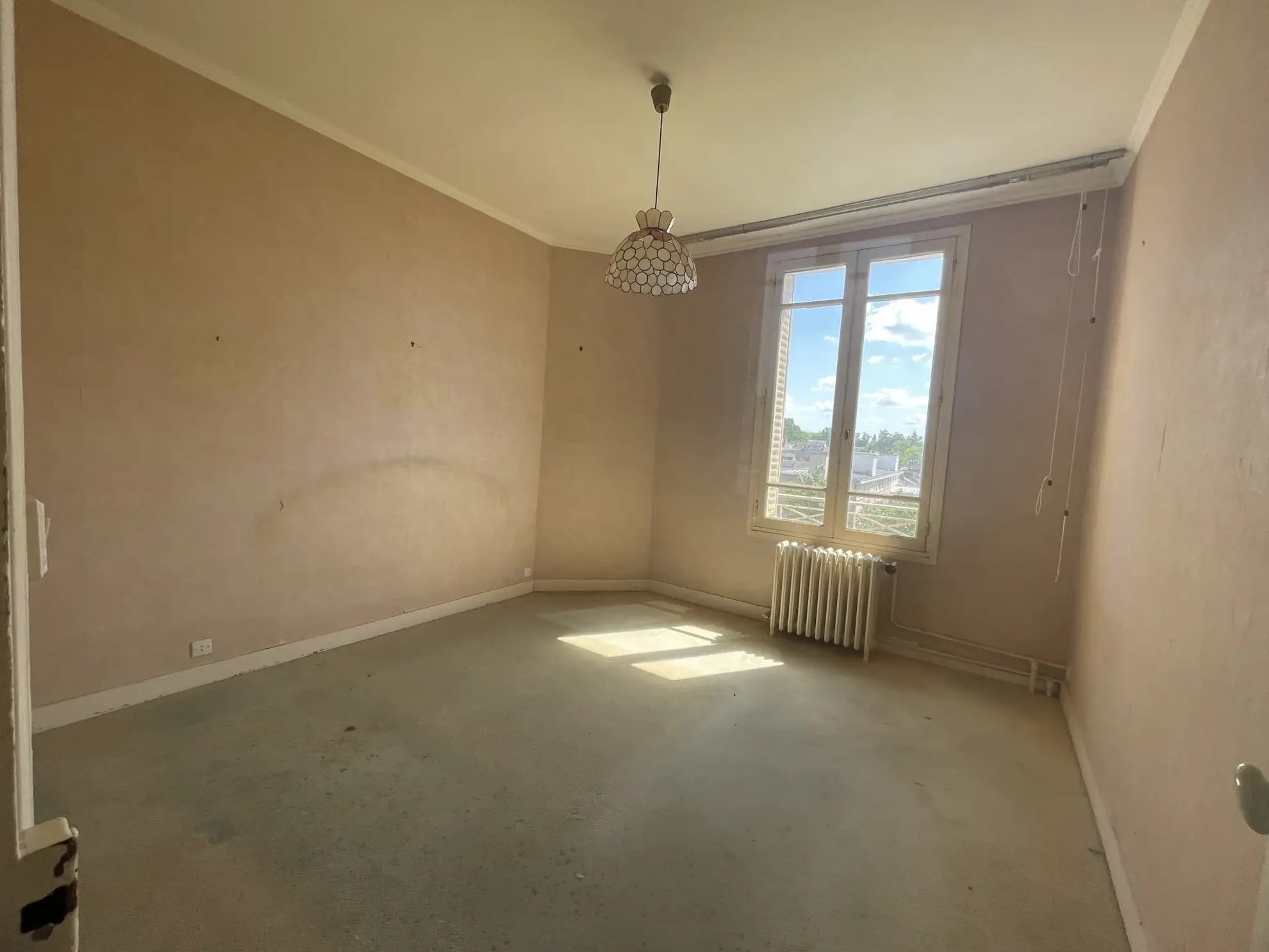 Maison à vendre à Croix de Pierre, Le Mans – 3 chambres, jardin plein sud 