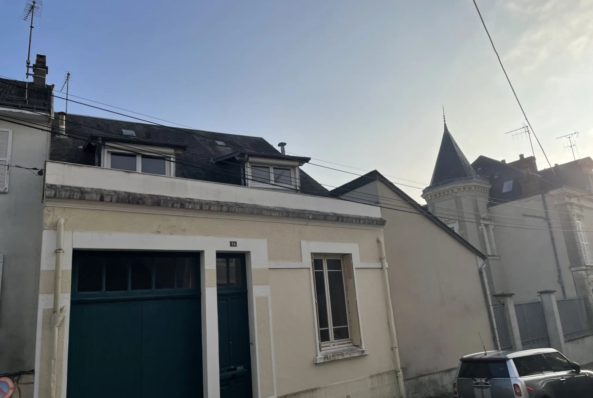 Maison à vendre à Croix de Pierre, Le Mans – 3 chambres, jardin plein sud 