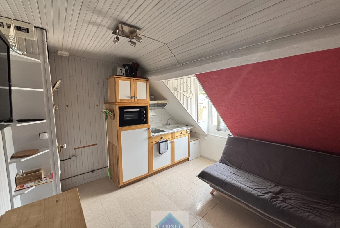 Studio à vendre à Ault près de la mer – Petite surface avec coin couchage 