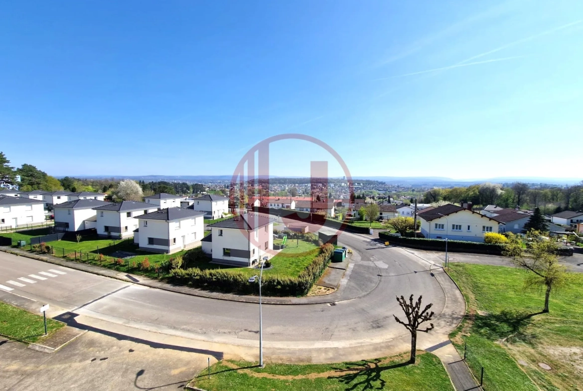Bel appartement F4 de 79 m2 à Grand-Charmont - Investissement ou résidence 