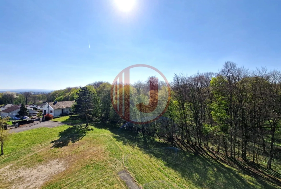 Bel appartement F4 de 79 m2 à Grand-Charmont - Investissement ou résidence 