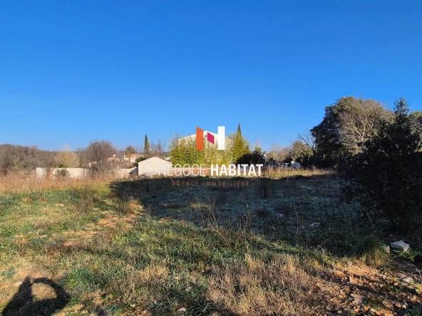 Terrain constructible de 375 m² à Grabels, viabilisé, disponible fin 2025