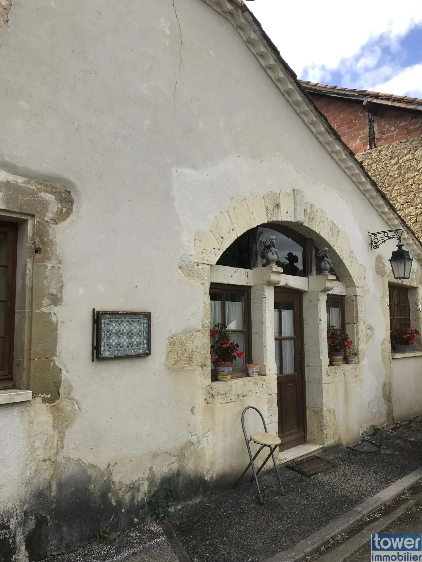 Maison de village en pierre de 220 m² avec terrain de 1400 m² à Vic-Fezensac 