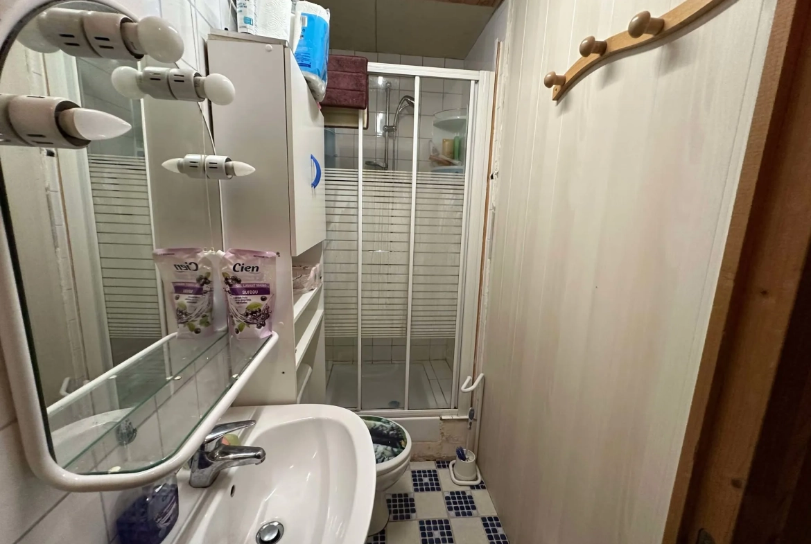 Maison indépendante de 145 m² à Baud avec potentiel locatif ou familial 