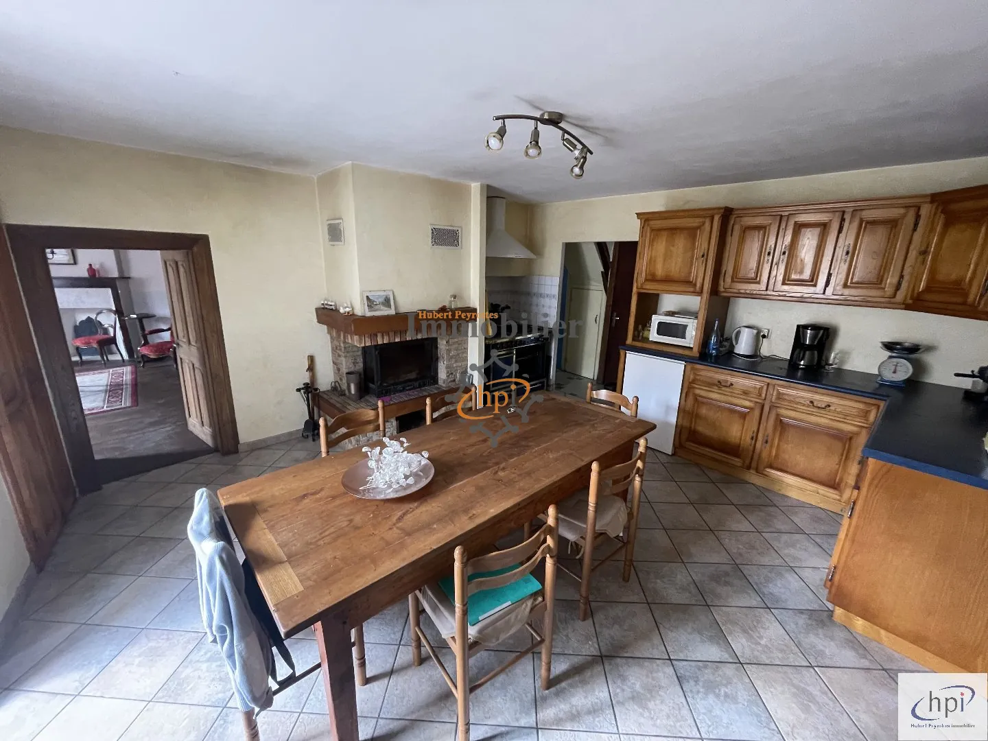 Vente maison avec dépendances, terrasse et terrain à Saint Sernin sur Rance 