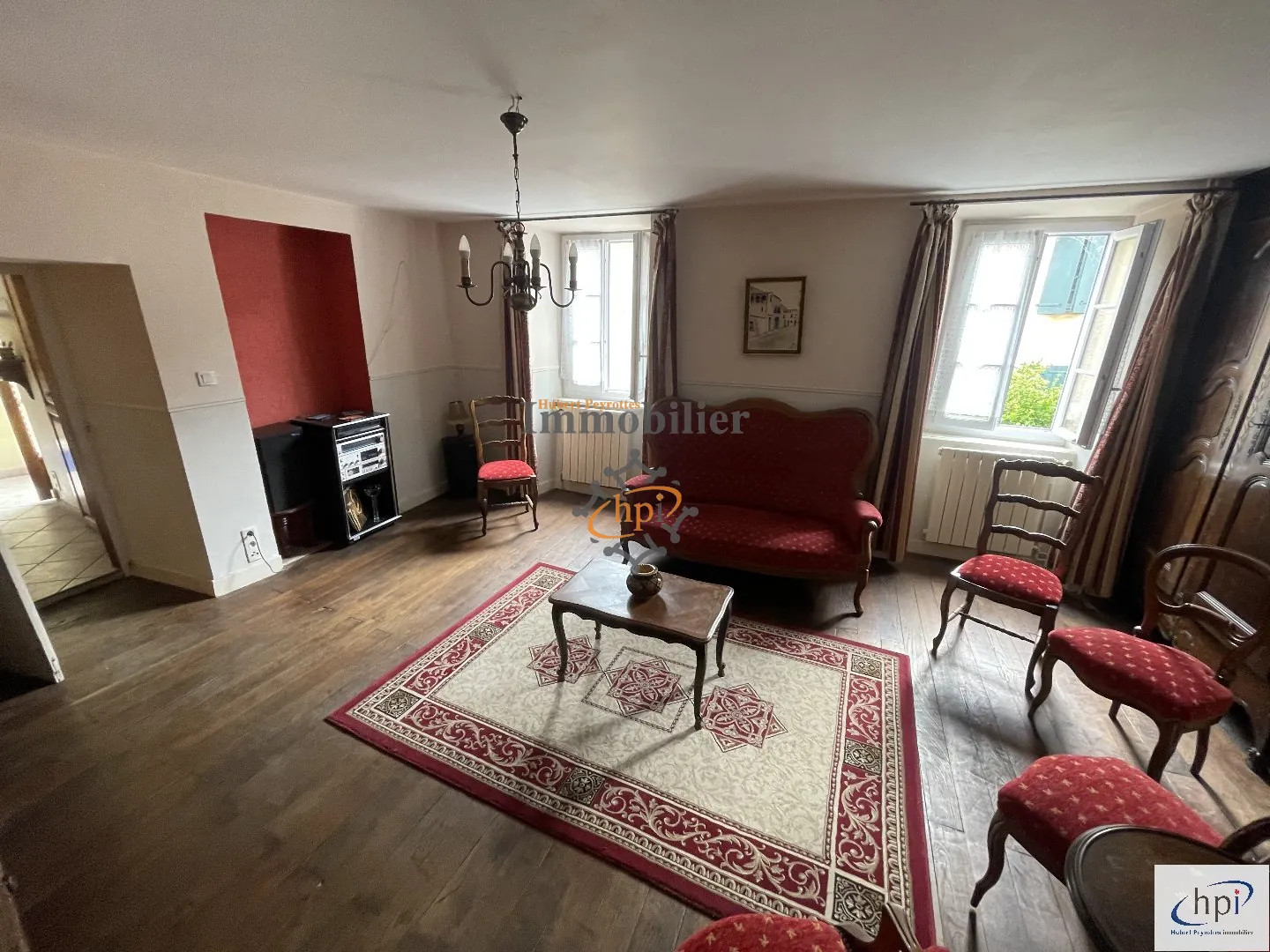 Vente maison avec dépendances, terrasse et terrain à Saint Sernin sur Rance 