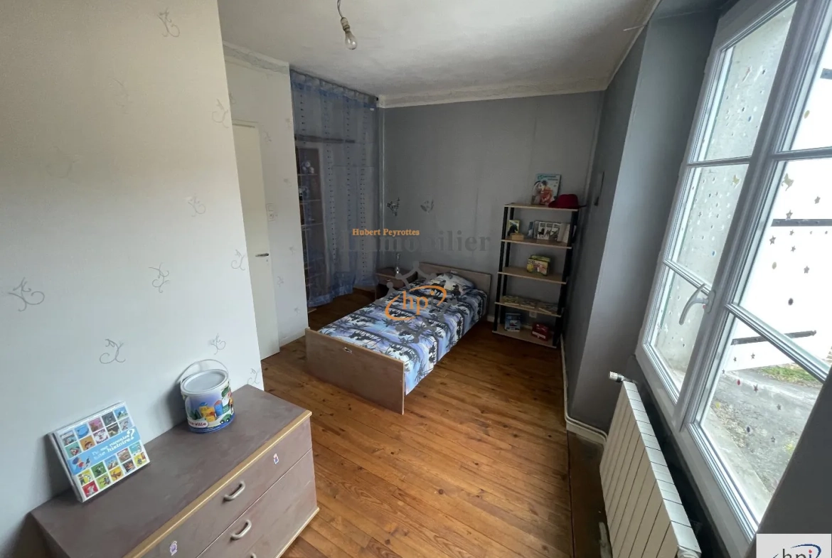 Vente maison avec dépendances, terrasse et terrain à Saint Sernin sur Rance 