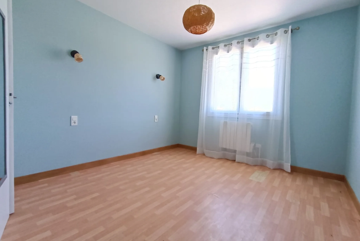 Maison rénovée avec jardin à Cubjac - 55 m², 2 chambres, proche commodités 