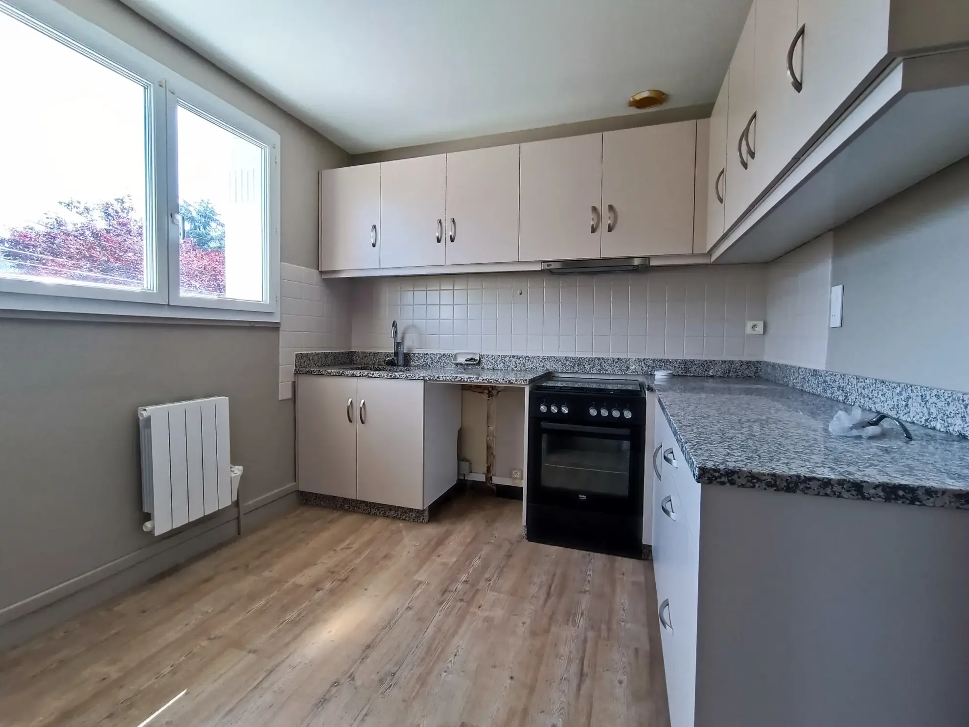 Maison rénovée avec jardin à Cubjac - 55 m², 2 chambres, proche commodités 