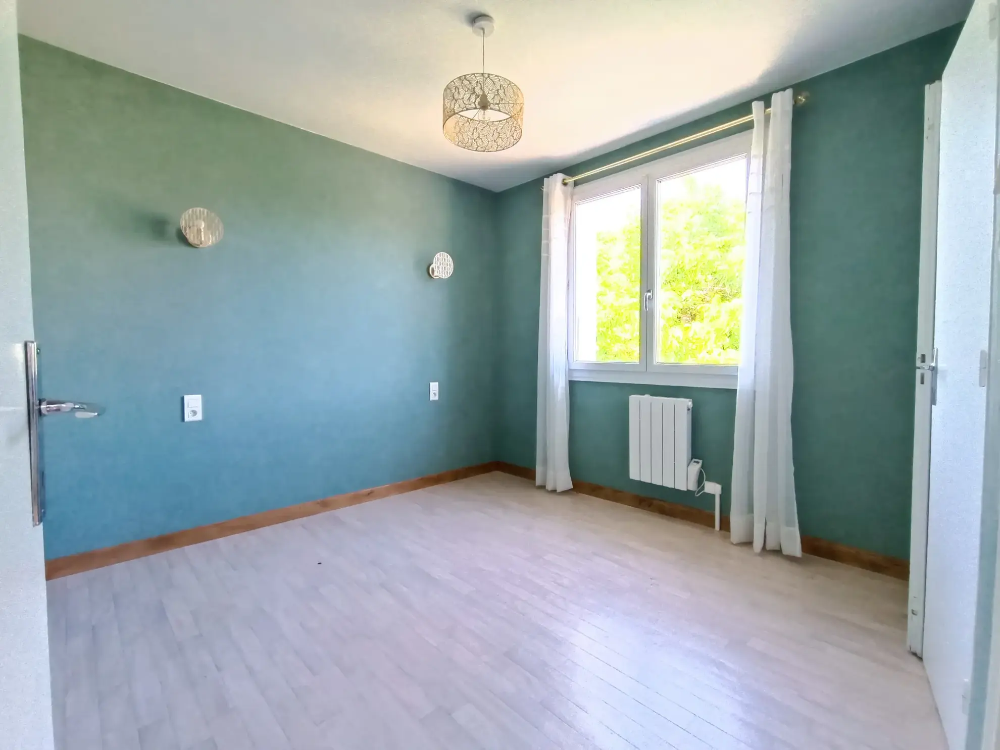 Maison rénovée avec jardin à Cubjac - 55 m², 2 chambres, proche commodités 