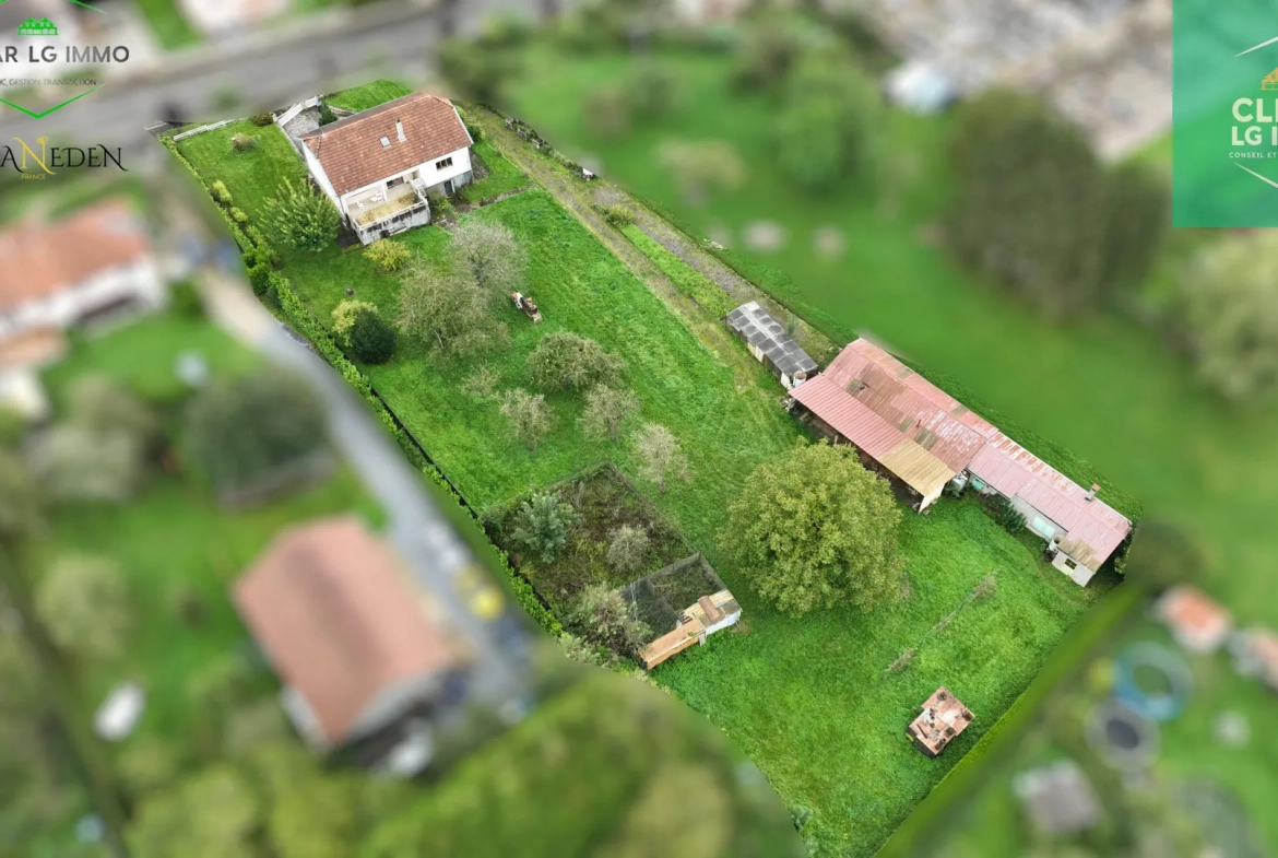 Maison spacieuse à rénover à Charency-Vezin avec terrain et dépendances 