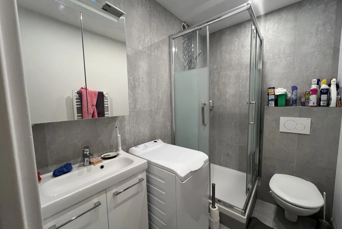 Studio avec balcon à Boulogne-Billancourt près du métro Marcel Sembat 