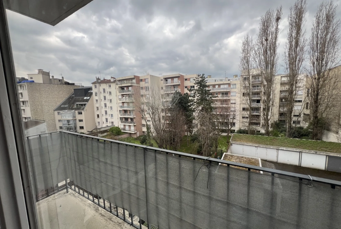 Studio avec balcon à Boulogne-Billancourt près du métro Marcel Sembat 