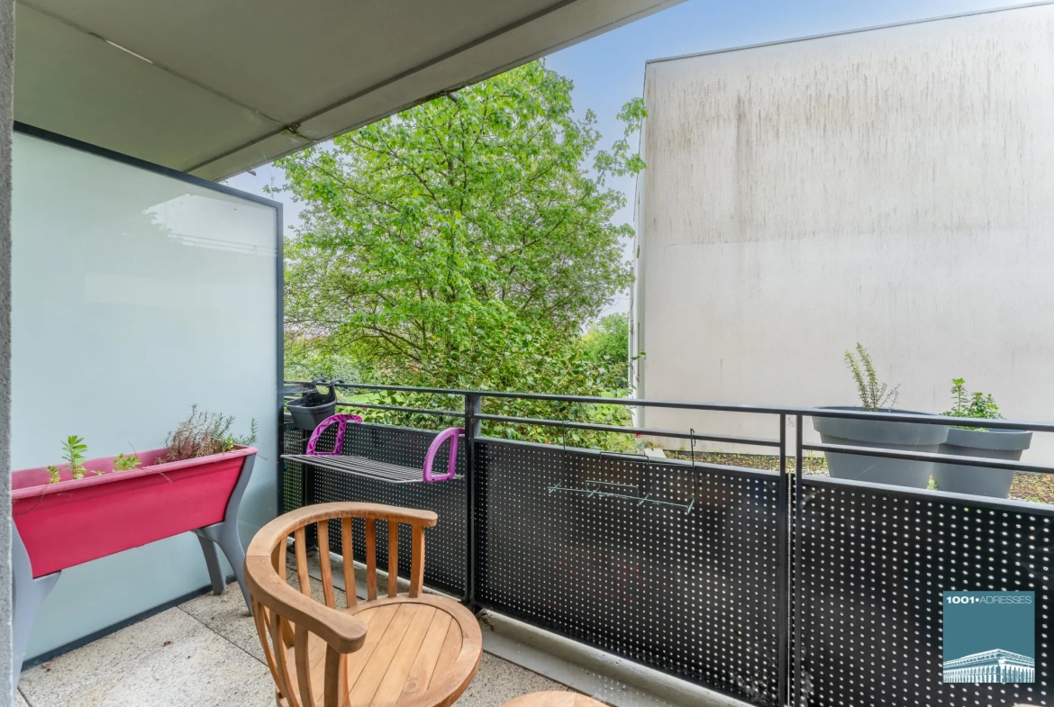 Appartement T2 récent avec terrasse à Mérignac Capeyron, idéal proche transport 