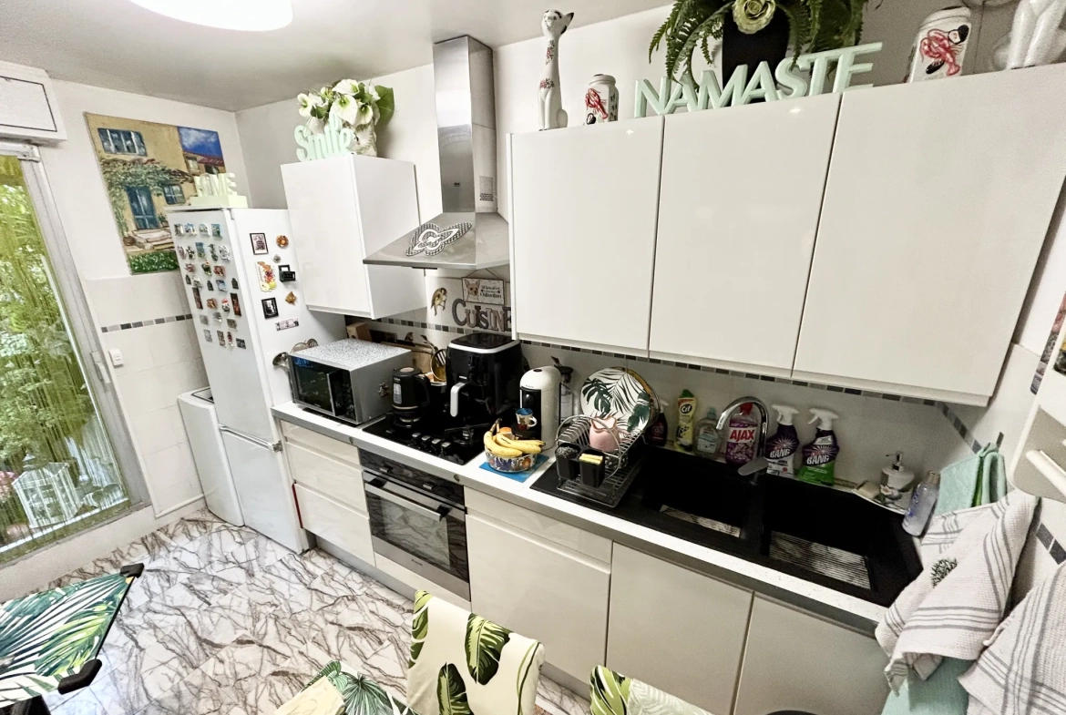 Appartement 2 pièces de 48 m² avec terrasse à Nice Nord 