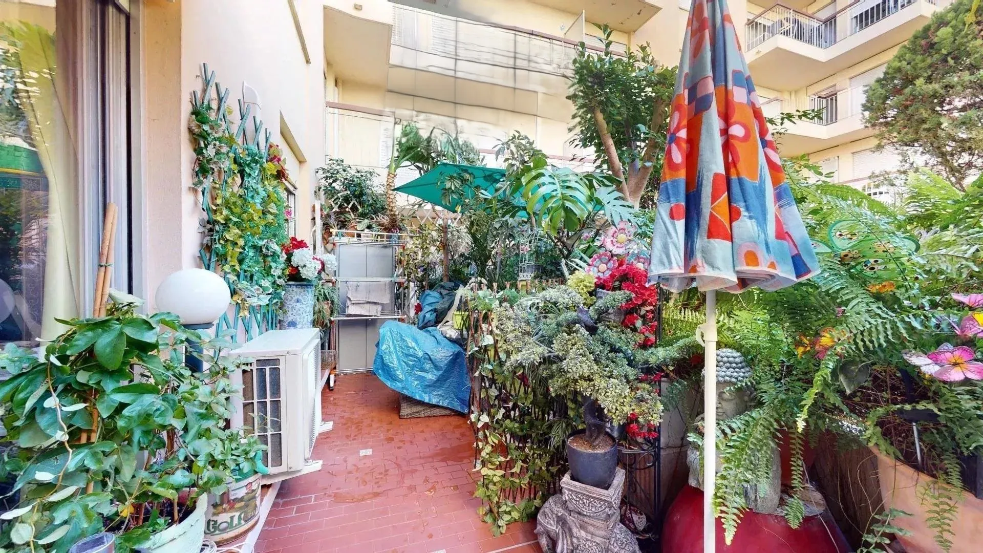 Appartement 2 pièces de 48 m² avec terrasse à Nice Nord 