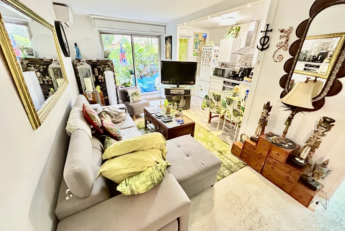 Appartement 2 pièces de 48 m² avec terrasse à Nice Nord 