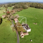 Charmante maison en pierre avec grand potentiel à Fajoles - Opération de rénovation