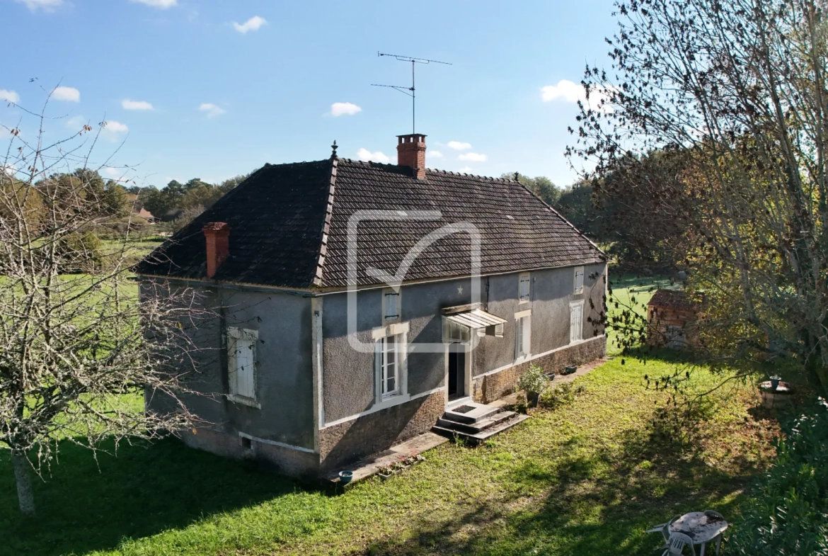 Charmante maison en pierre avec grand potentiel à Fajoles - Opération de rénovation 