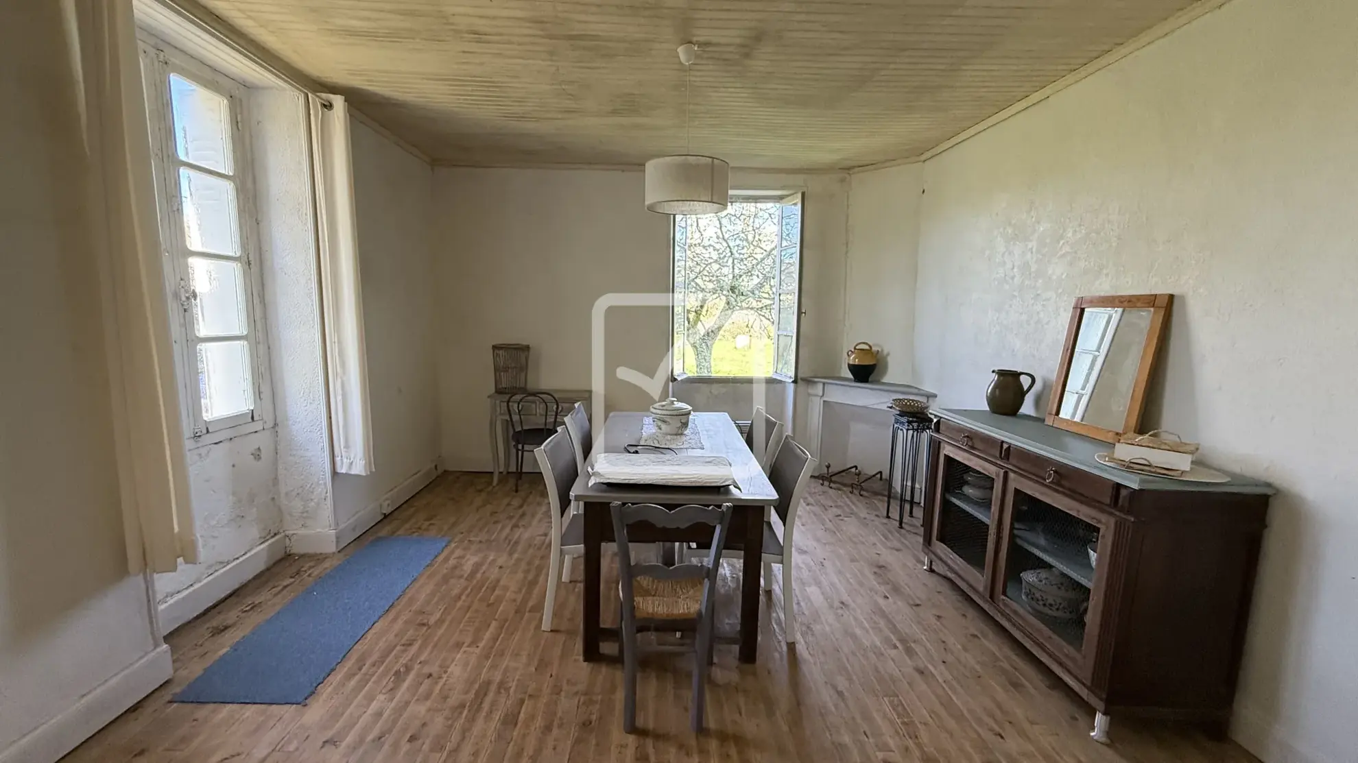 Charmante maison en pierre avec grand potentiel à Fajoles - Opération de rénovation 