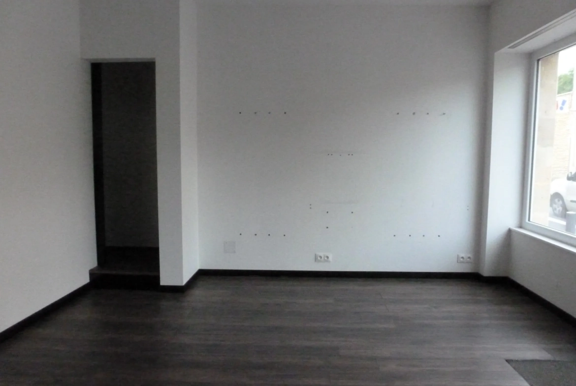 Immeuble à Sarlat avec bon rendement locatif, idéal investisseur 