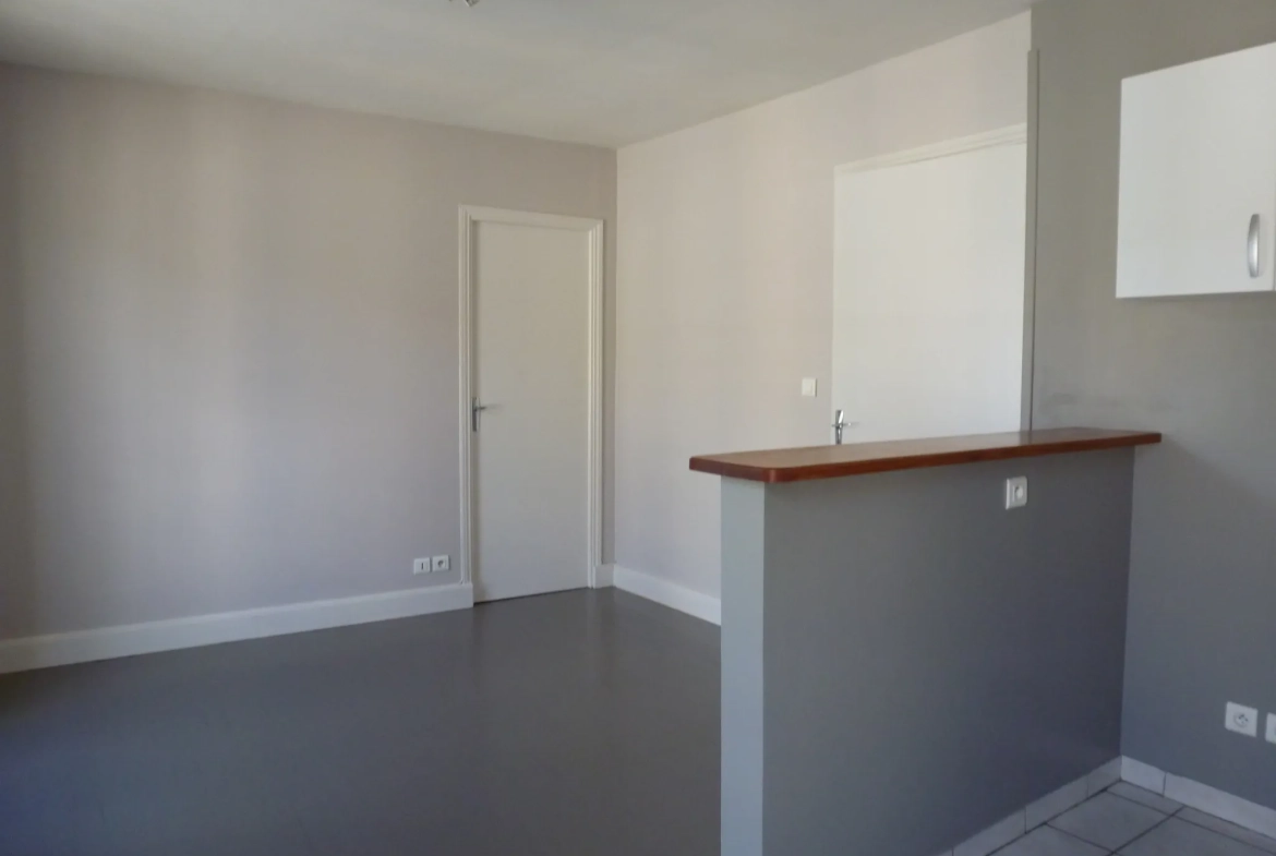 Immeuble à Sarlat avec bon rendement locatif, idéal investisseur 
