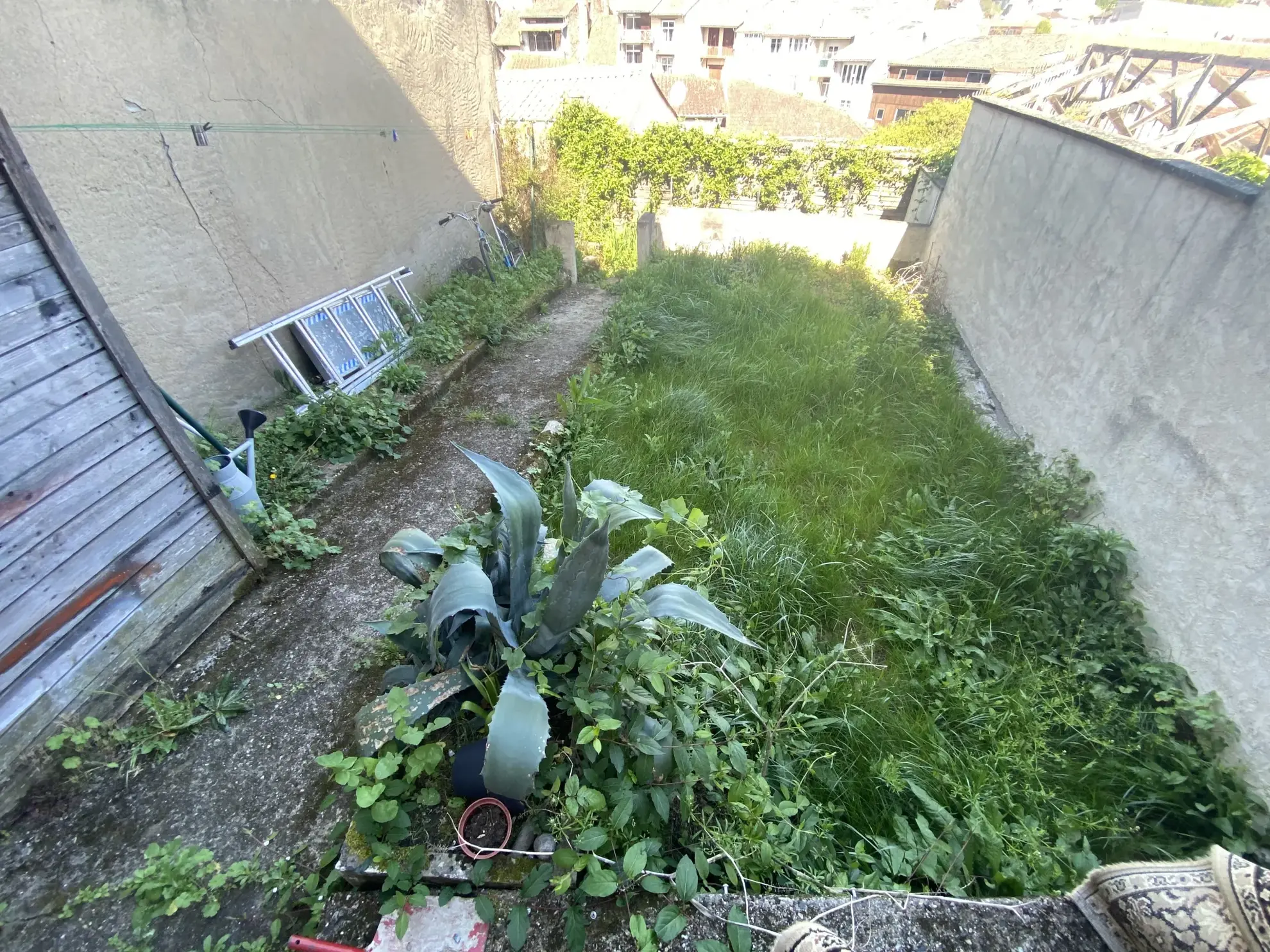 Maison de ville en pierre de 115 m² avec jardin à La Réole 