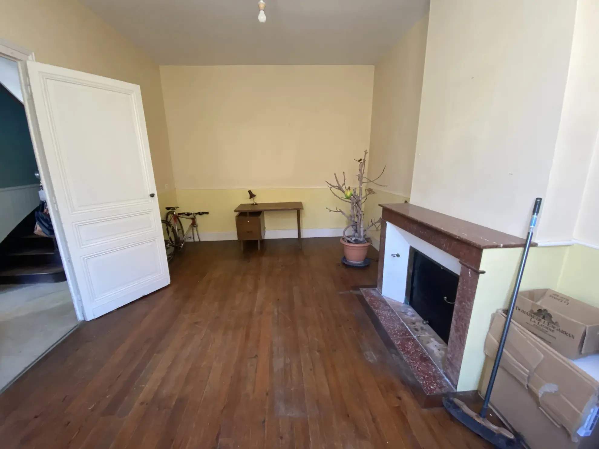 Maison de ville en pierre de 115 m² avec jardin à La Réole 