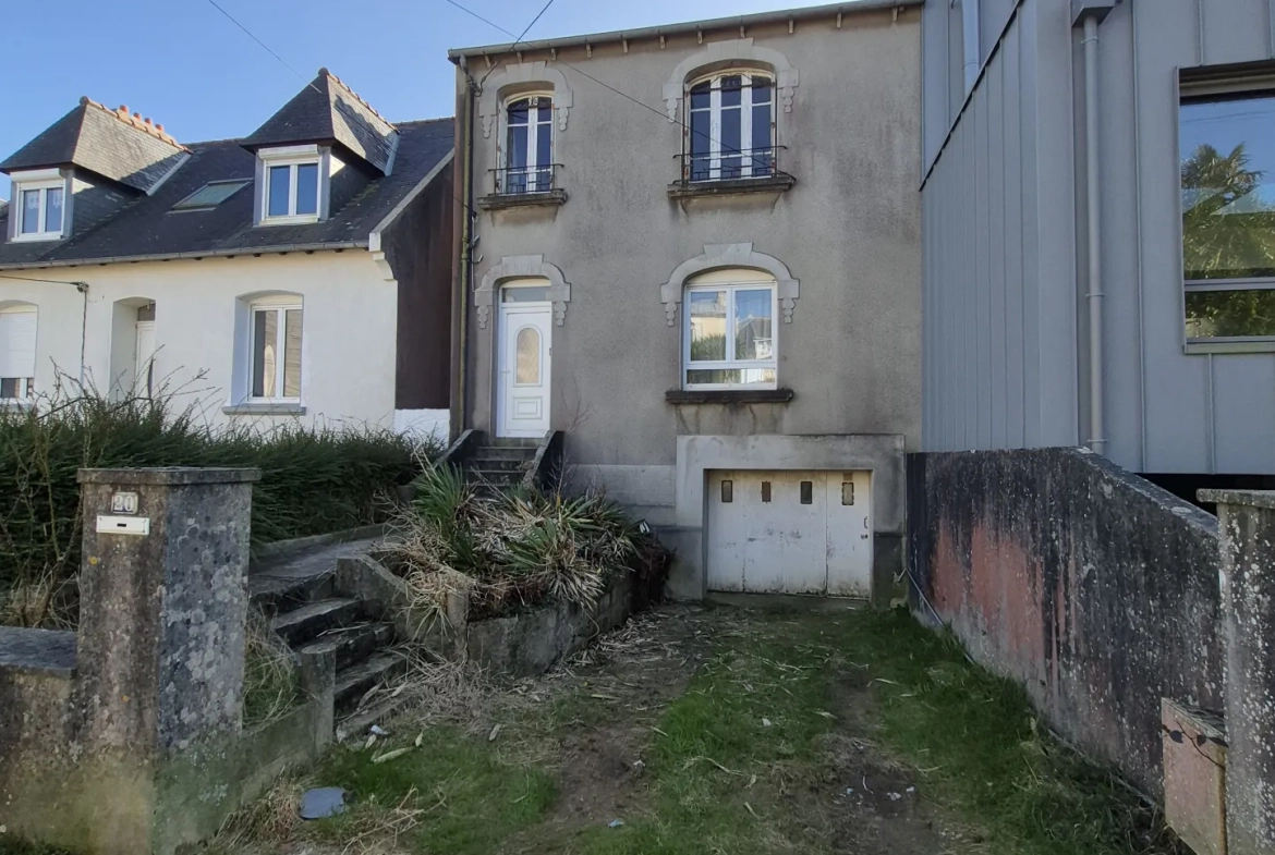 Maison à vendre de 82 m² avec jardin à Kerbonne, Brest 