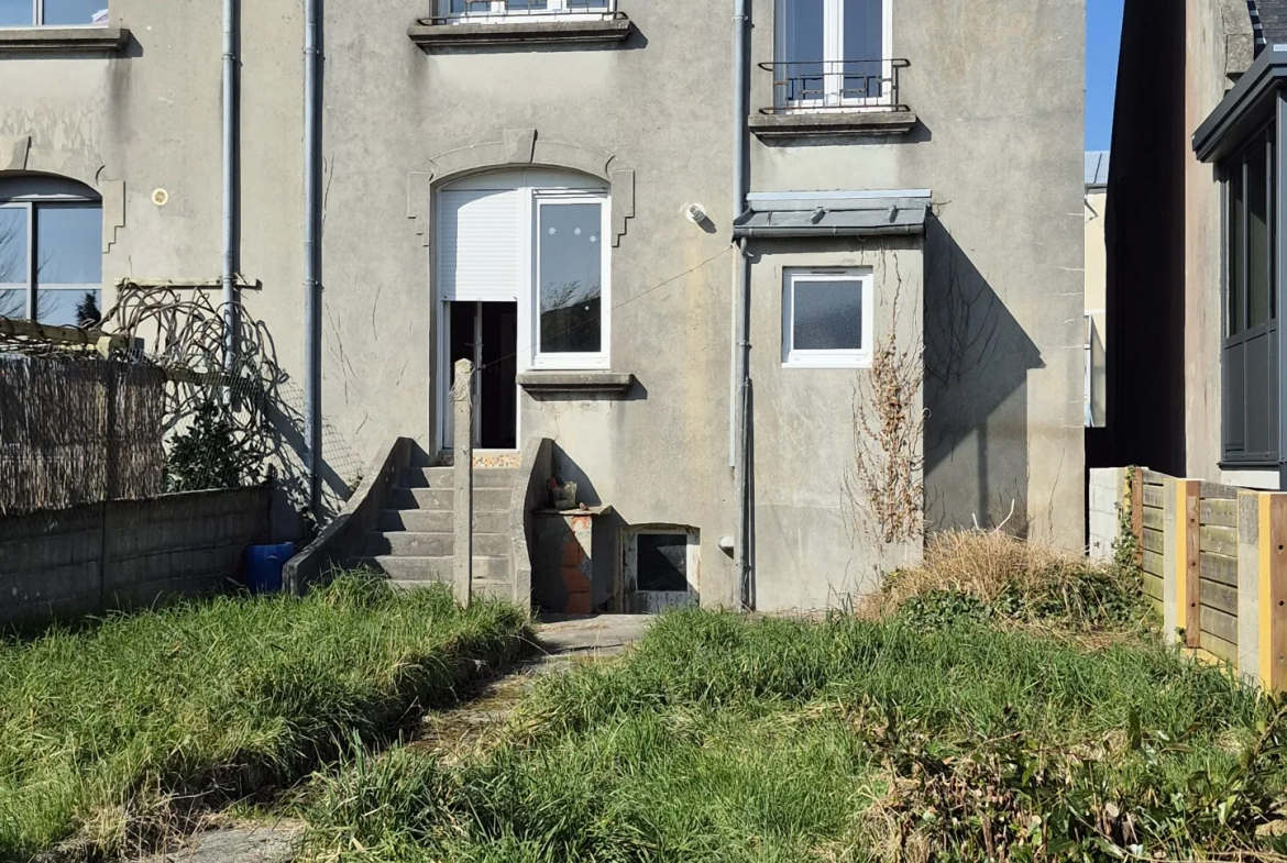 Maison à vendre de 82 m² avec jardin à Kerbonne, Brest 
