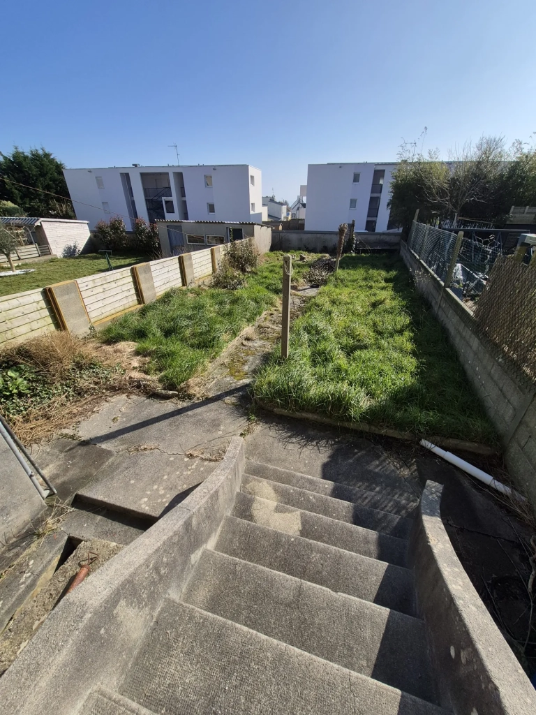 Maison à vendre de 82 m² avec jardin à Kerbonne, Brest