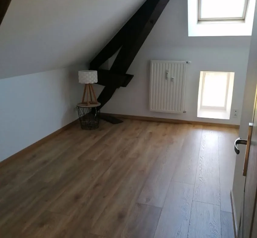 Appartement T.3 à Nevers à 5 minutes de la gare – Balcon et cave 