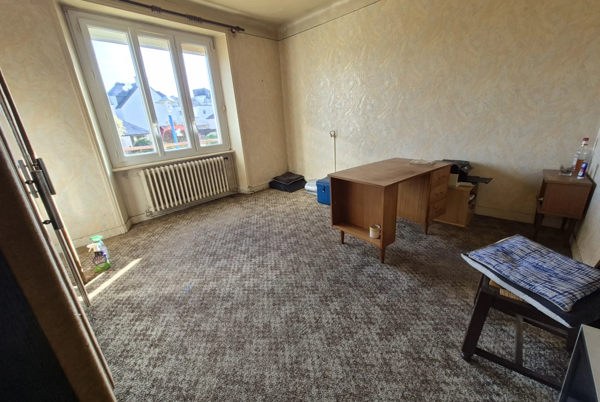 Maison familiale à Plabennec de 146 m² avec 5 chambres et jardin 