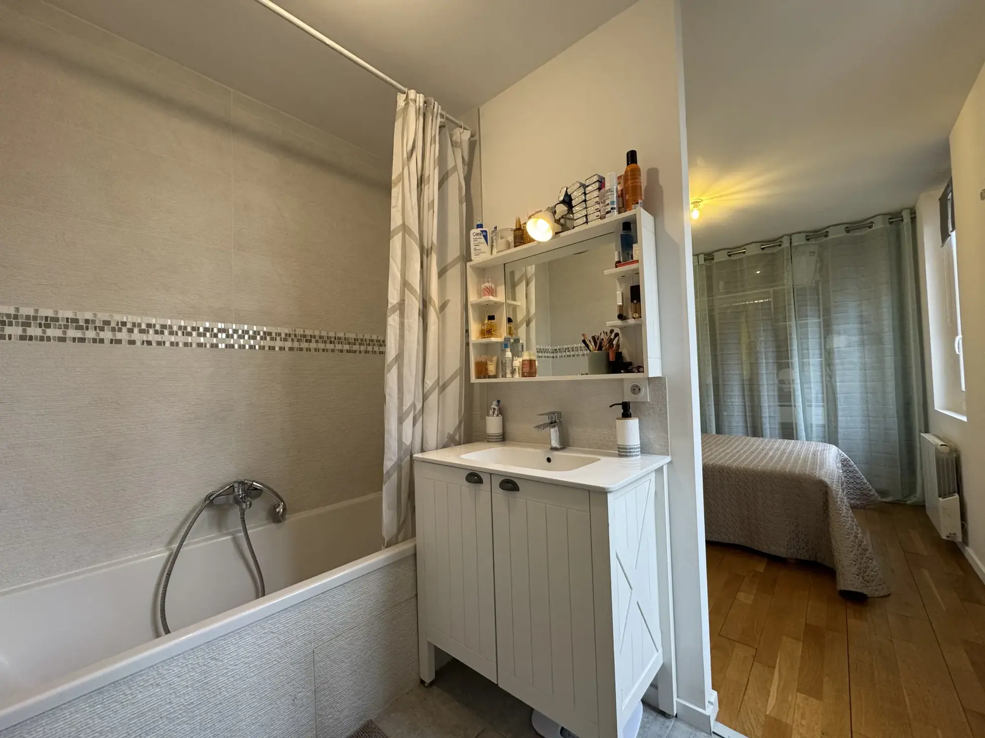 Bel appartement de 82,5 m² avec mezzanine de 50 m² dans le quartier Révolution à Nîmes 