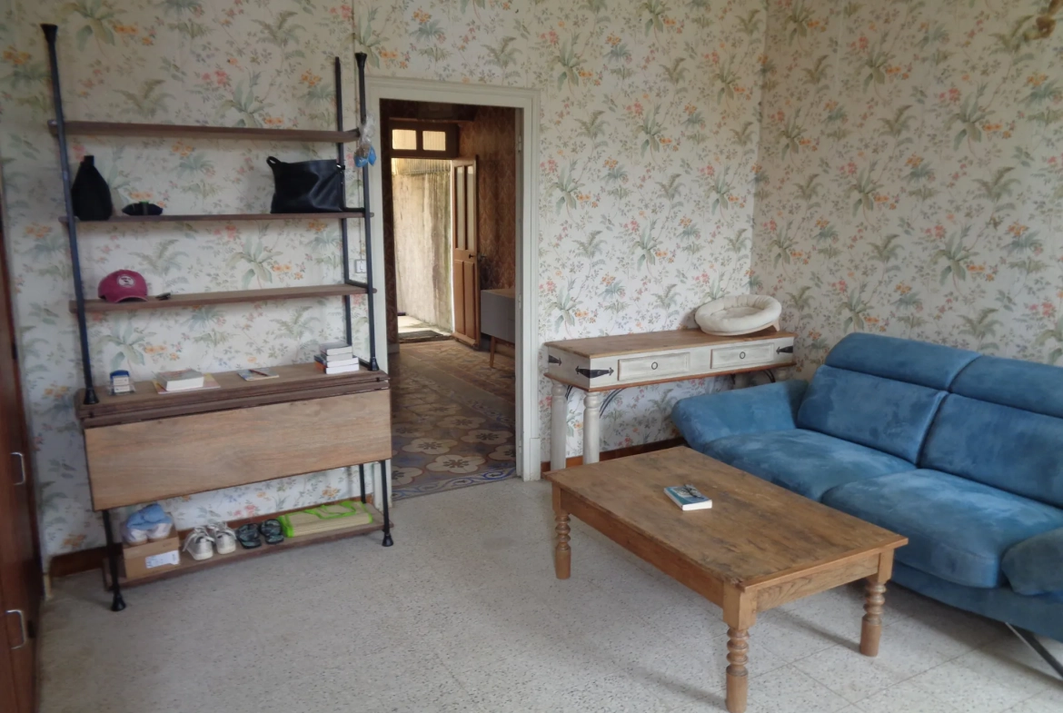 Maison individuelle de 86 m² avec dépendances à Premery, terrain de 2085 m² 