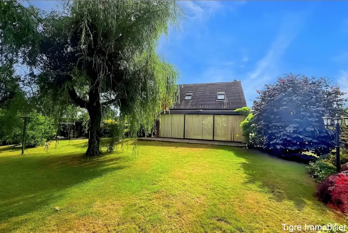 Maison individuelle en briques avec 4 chambres à Jeumont - Secteur privilégié 