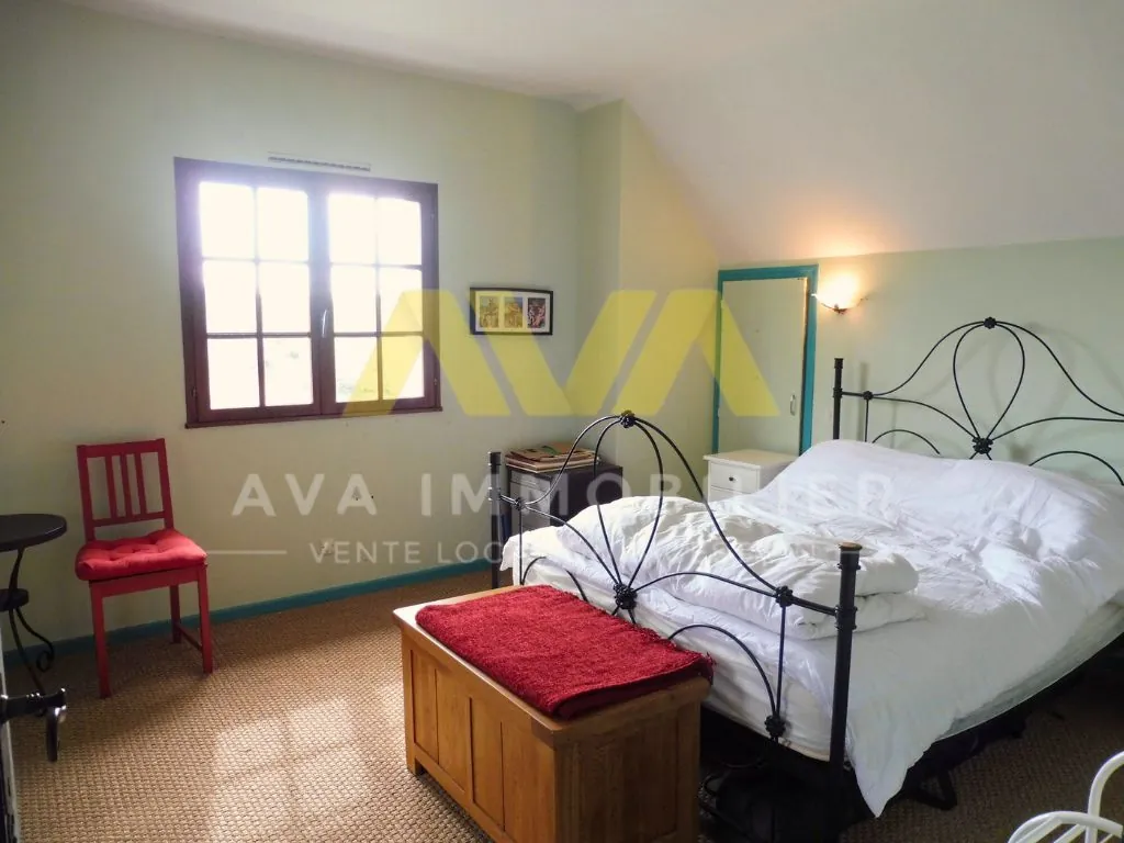 Maison à vendre à Viellesegure avec vue dégagée, jardin et travaux à prévoir 