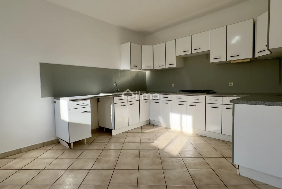 Maison briarde authentique de 215 m² proche Meaux, gare et Paris 