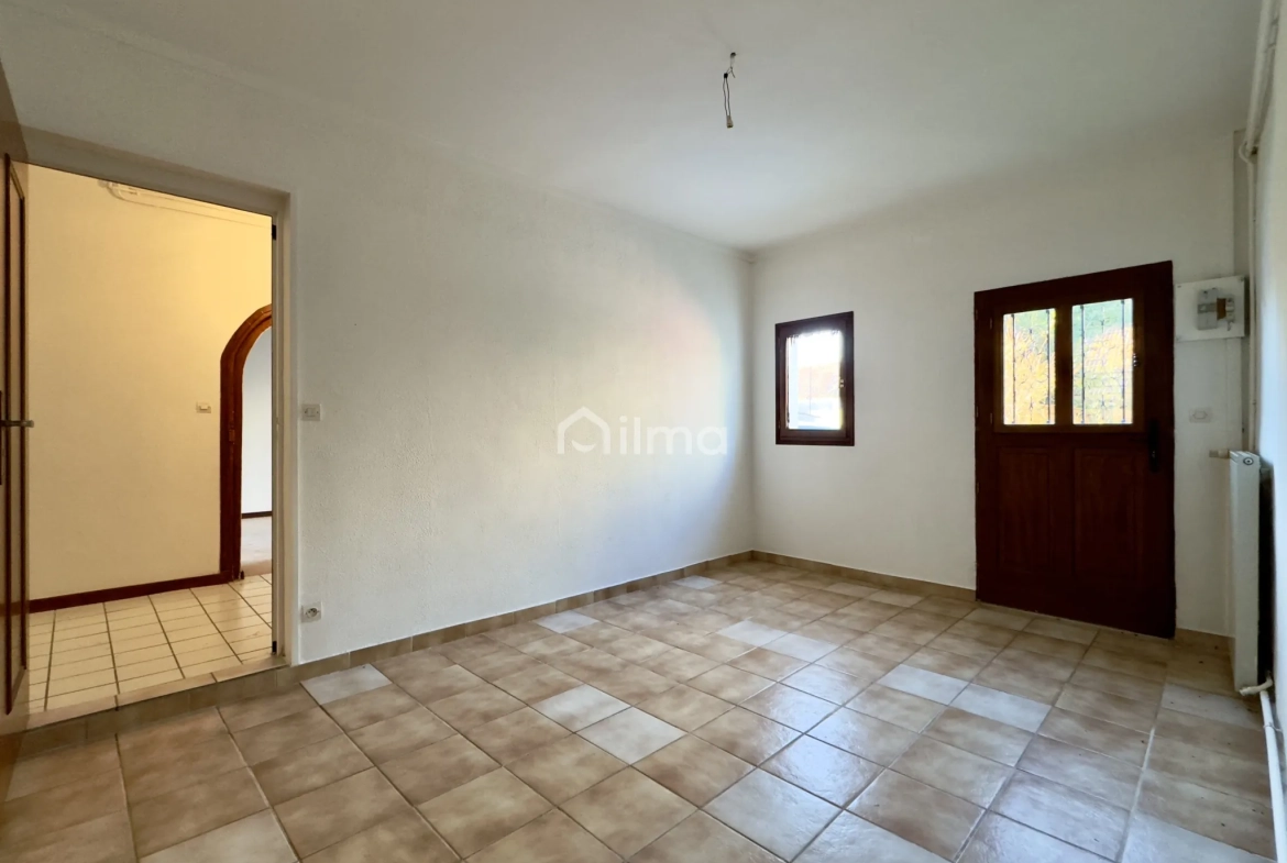 Maison briarde authentique de 215 m² proche Meaux, gare et Paris 