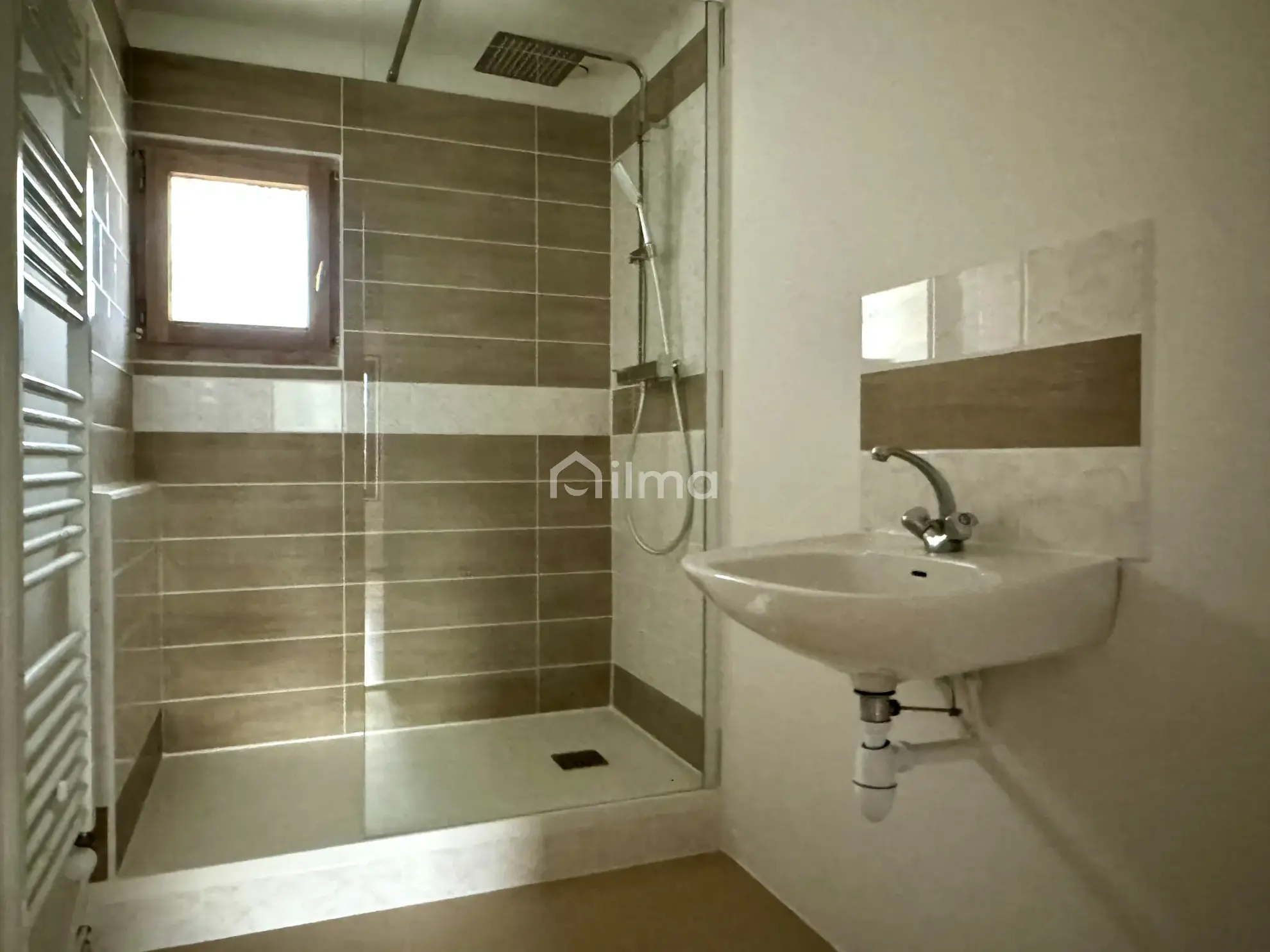 Maison briarde authentique de 215 m² proche Meaux, gare et Paris 