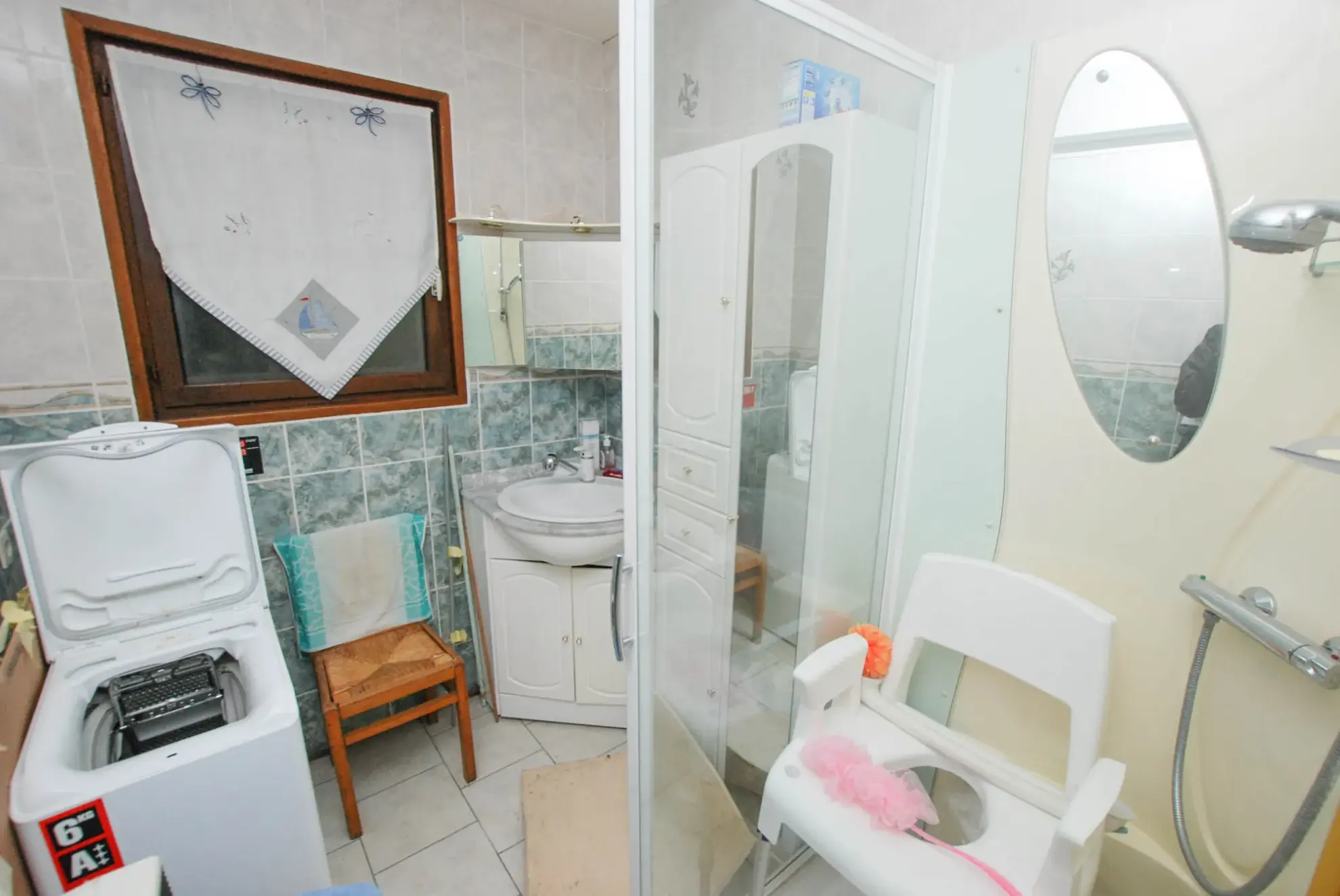 Maison à vendre à Jeumont avec grand terrain, 5 chambres, garage et terrasse 
