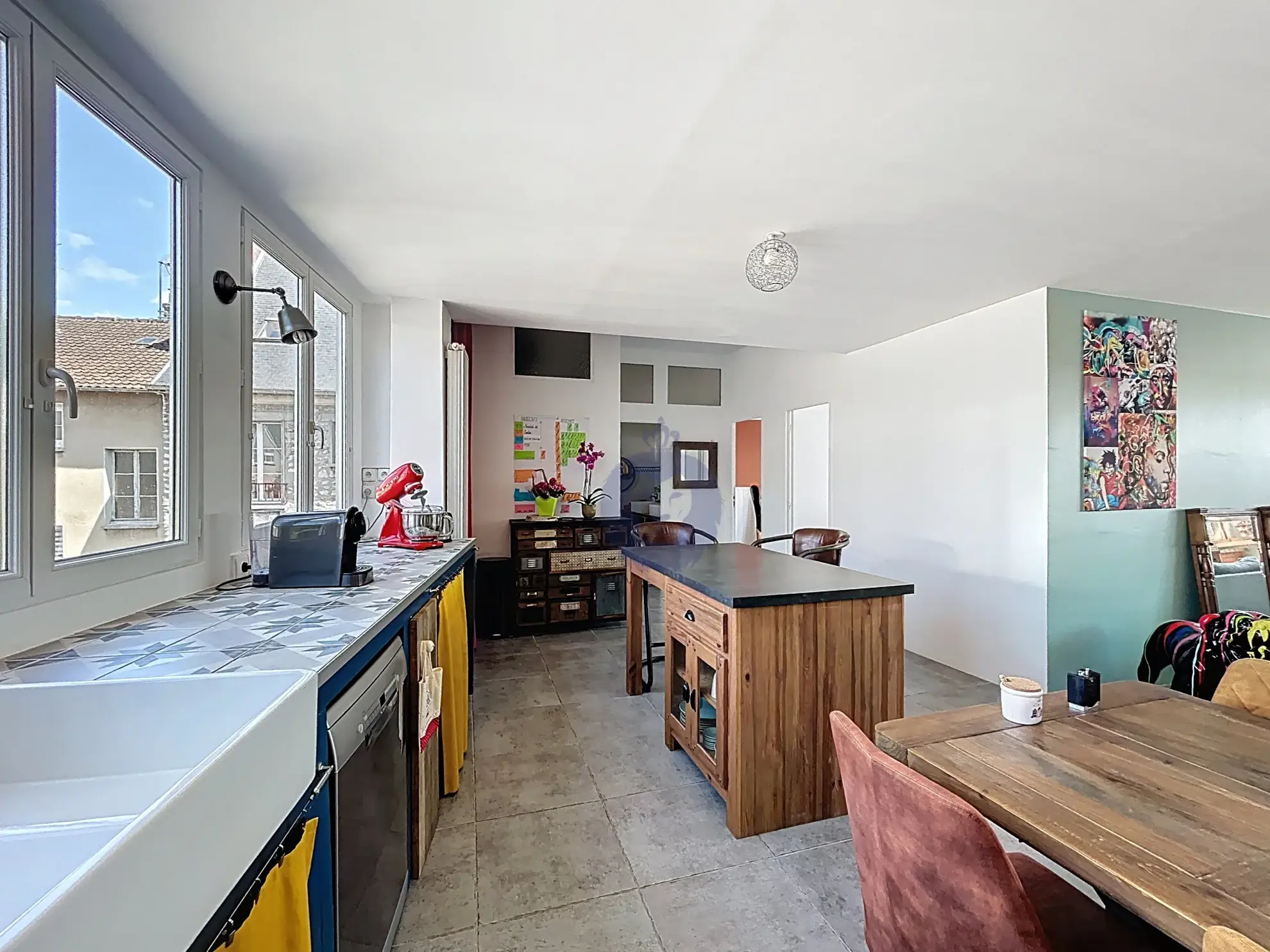 Appartement lumineux de 124 m² avec vue à Melun centre-ville 