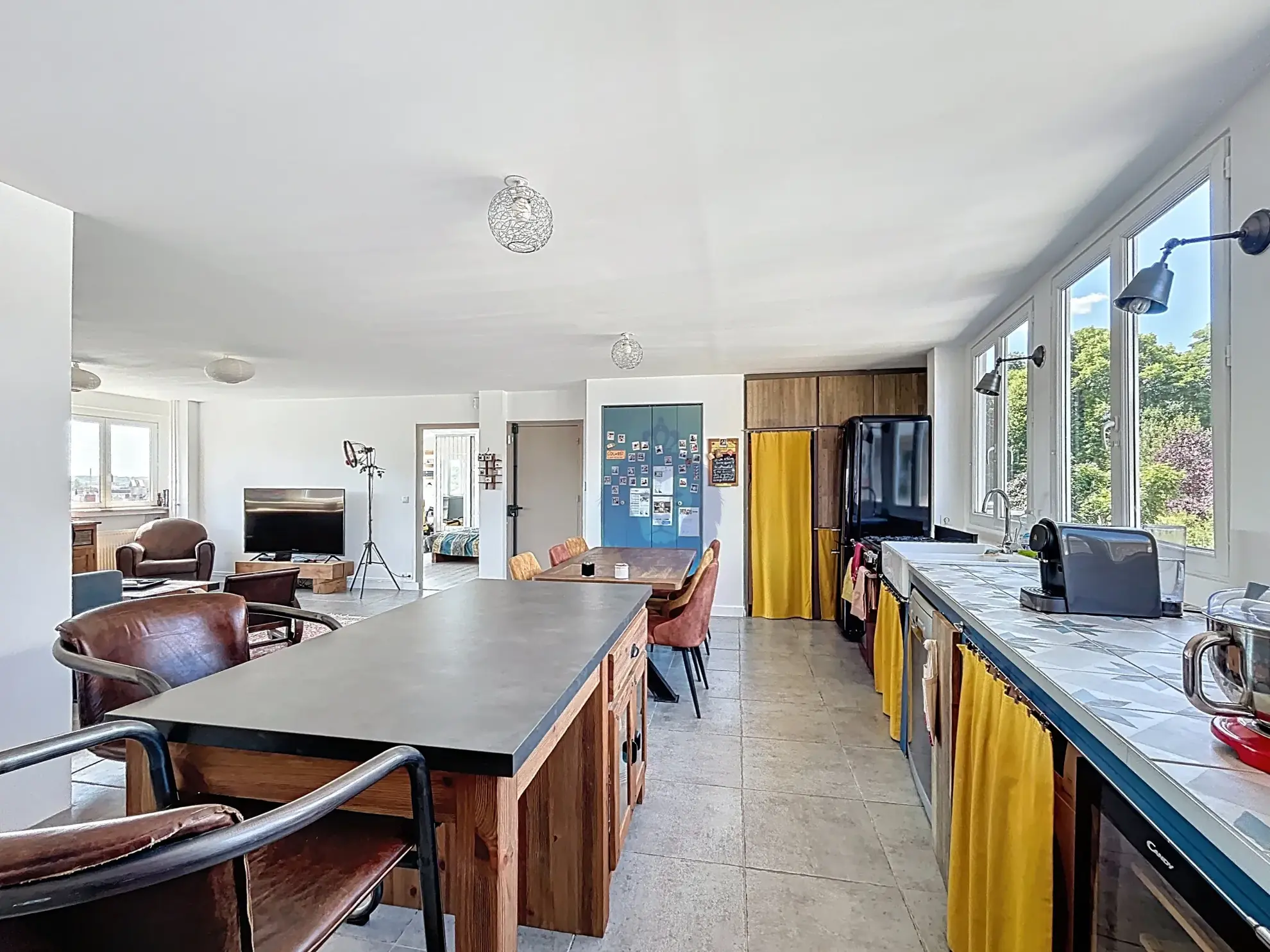 Appartement lumineux de 124 m² avec vue à Melun centre-ville 