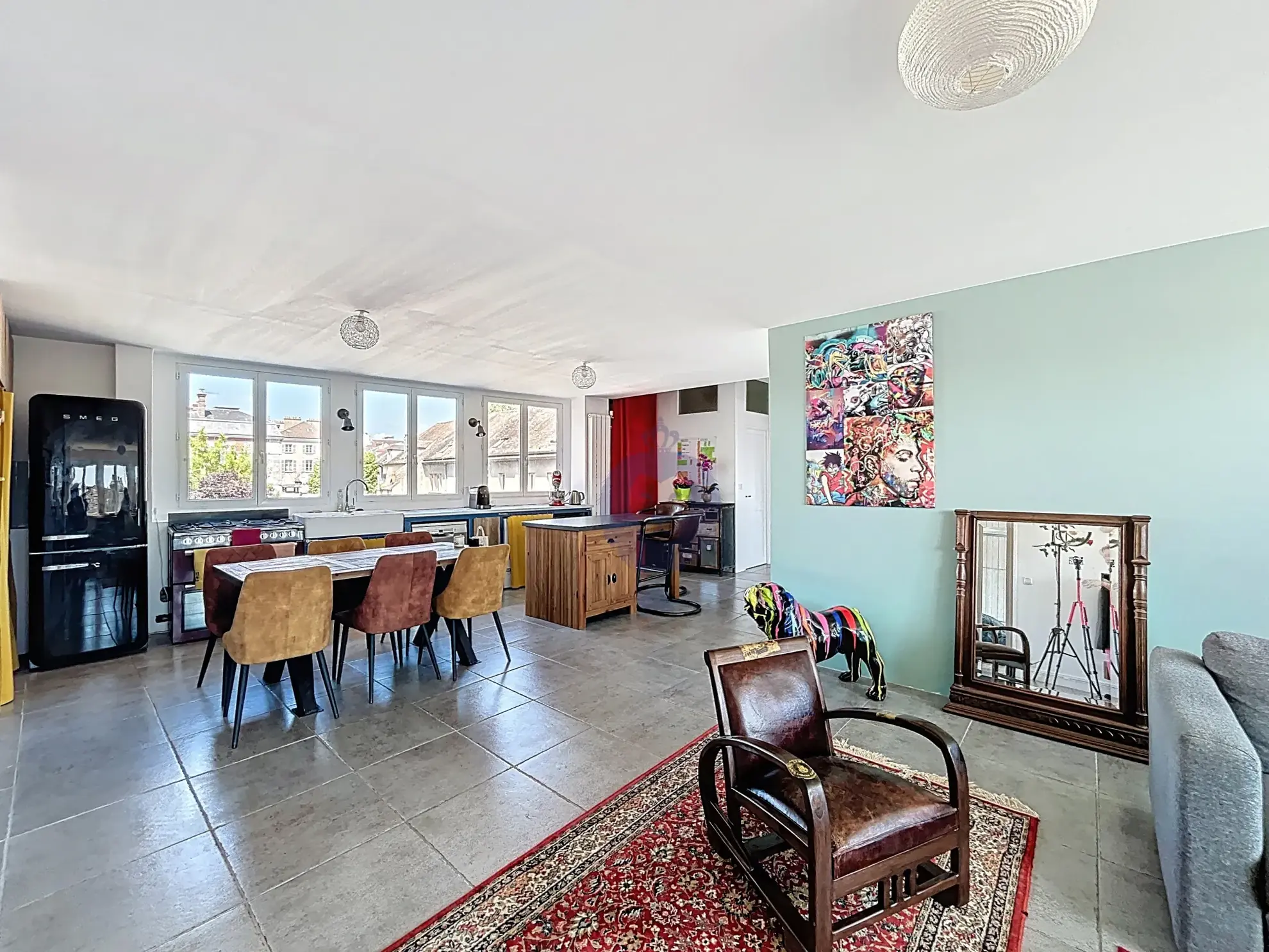 Appartement lumineux de 124 m² avec vue à Melun centre-ville 