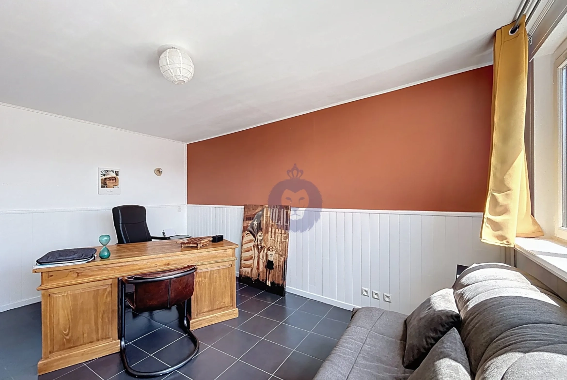 Appartement lumineux de 124 m² avec vue à Melun centre-ville 