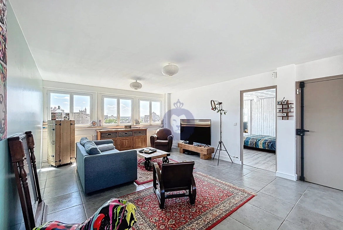Appartement lumineux de 124 m² avec vue à Melun centre-ville 
