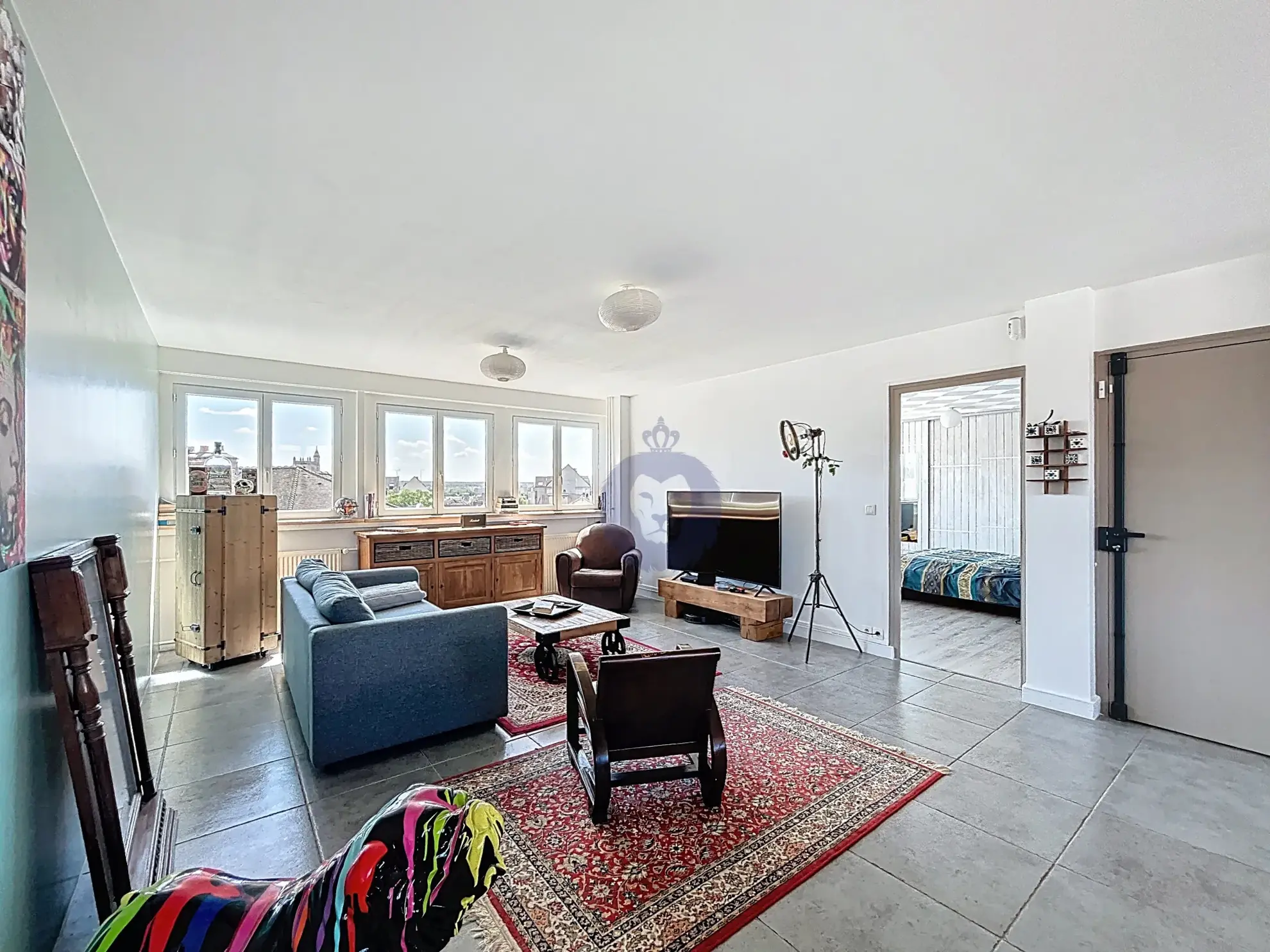 Appartement lumineux de 124 m² avec vue à Melun centre-ville 