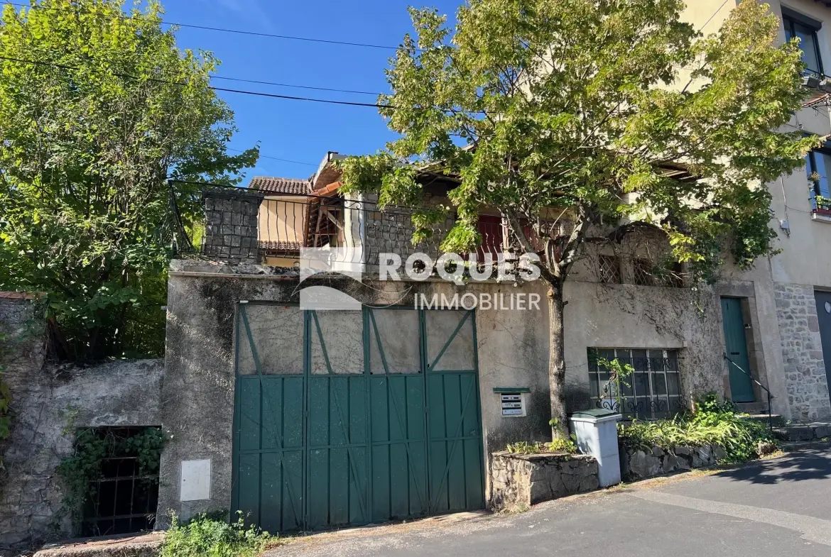 Villa à vendre de 106 m² avec terrasse et garage à Millau 