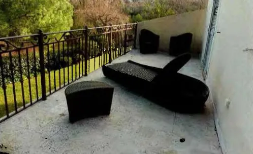 Villa T5 avec piscine et grand terrain à Opio - Vente aux enchères à partir de 150 000 € 